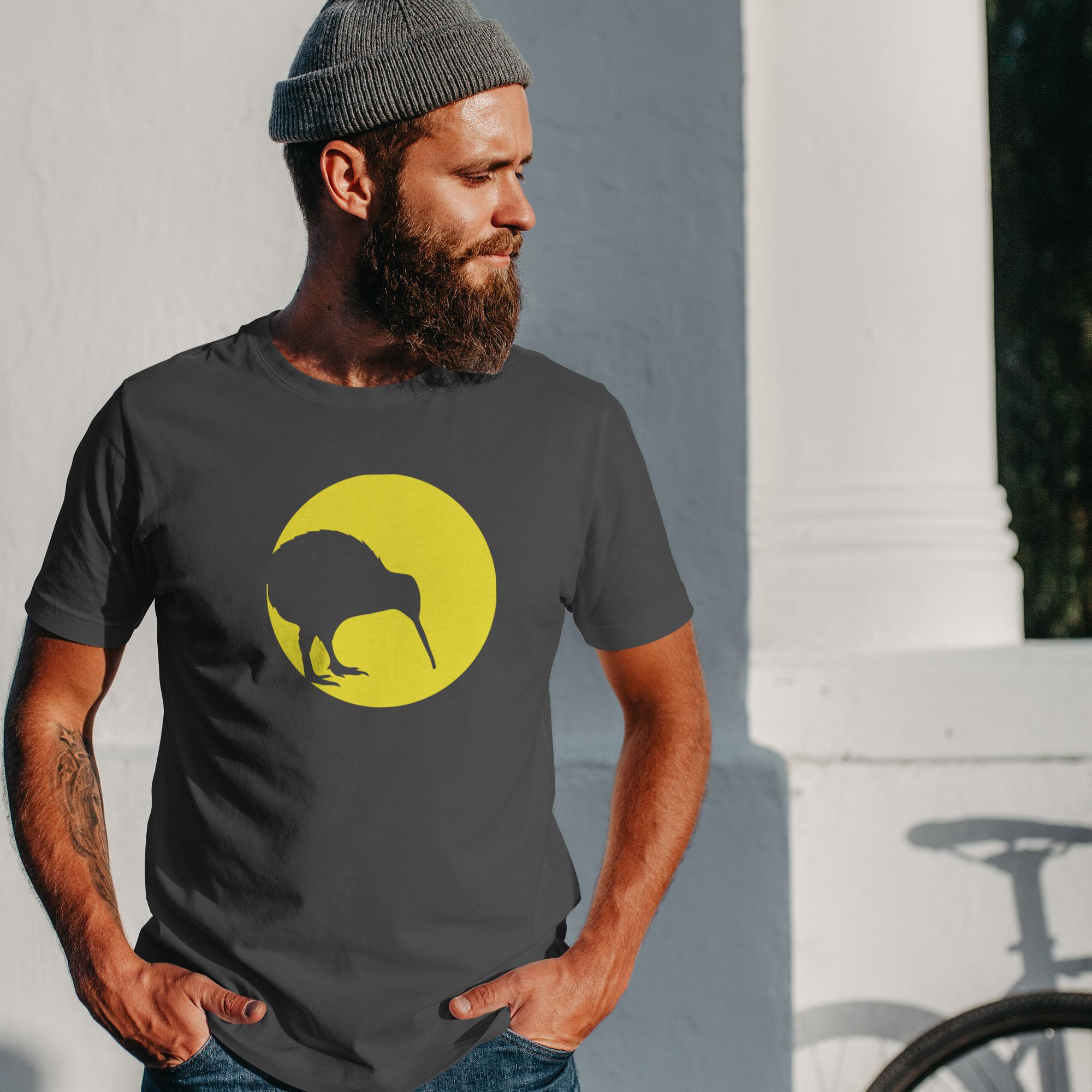 Kiwi Bird In The Moonlight - 1713375110441 2